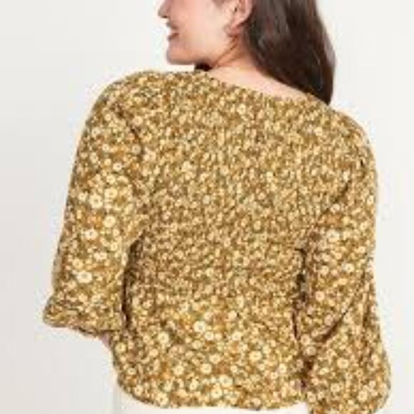 Smocked Long-Sleeve V-Neck Blouse Size L New with Tag - Picture 3 of 6